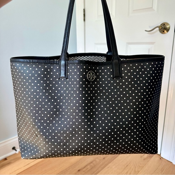 Tory Burch Tote in Viva Dot - Picture 3 of 14